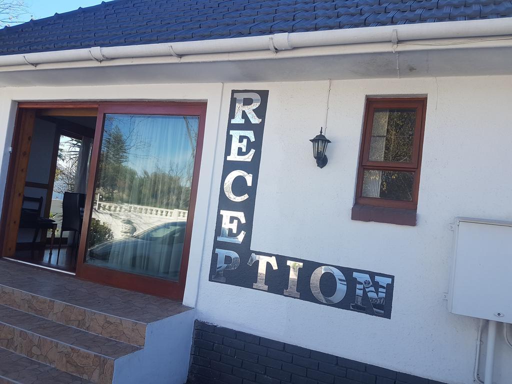 Eaglesnest Bed & Breakfast Kuils River Экстерьер фото