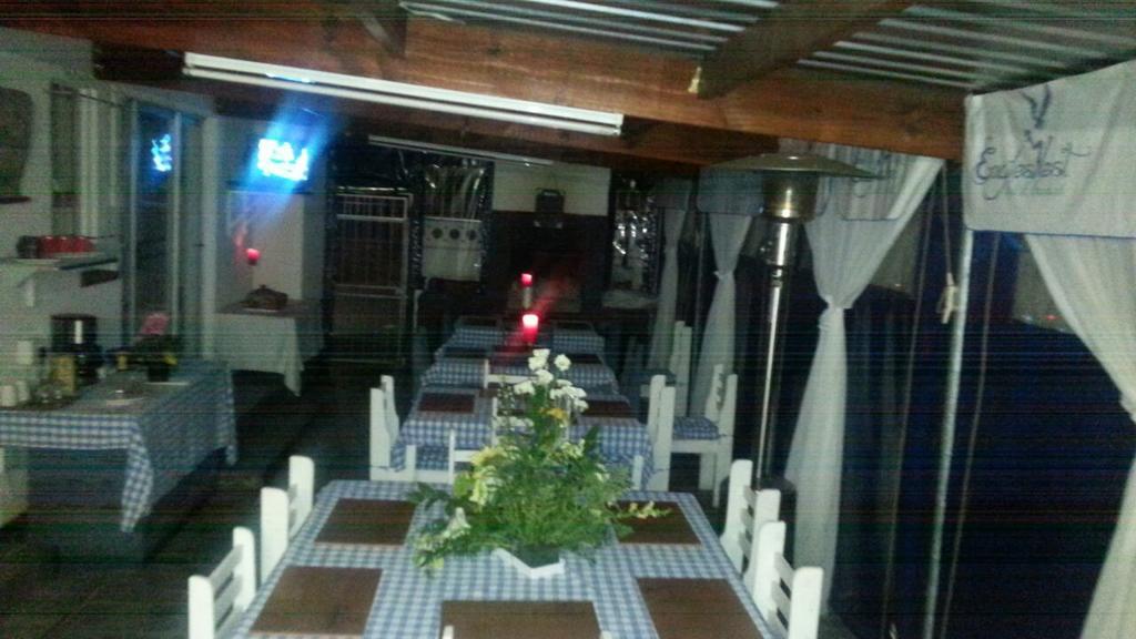 Eaglesnest Bed & Breakfast Kuils River Экстерьер фото