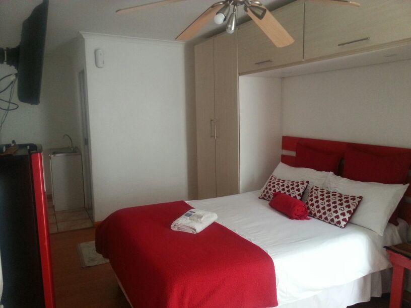 Eaglesnest Bed & Breakfast Kuils River Экстерьер фото