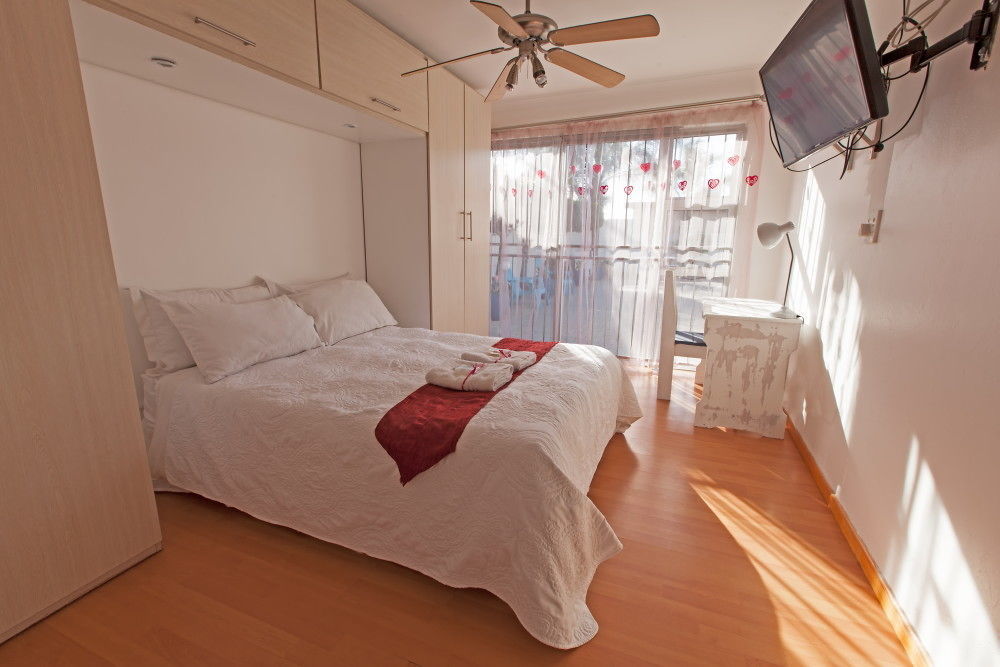 Eaglesnest Bed & Breakfast Kuils River Экстерьер фото